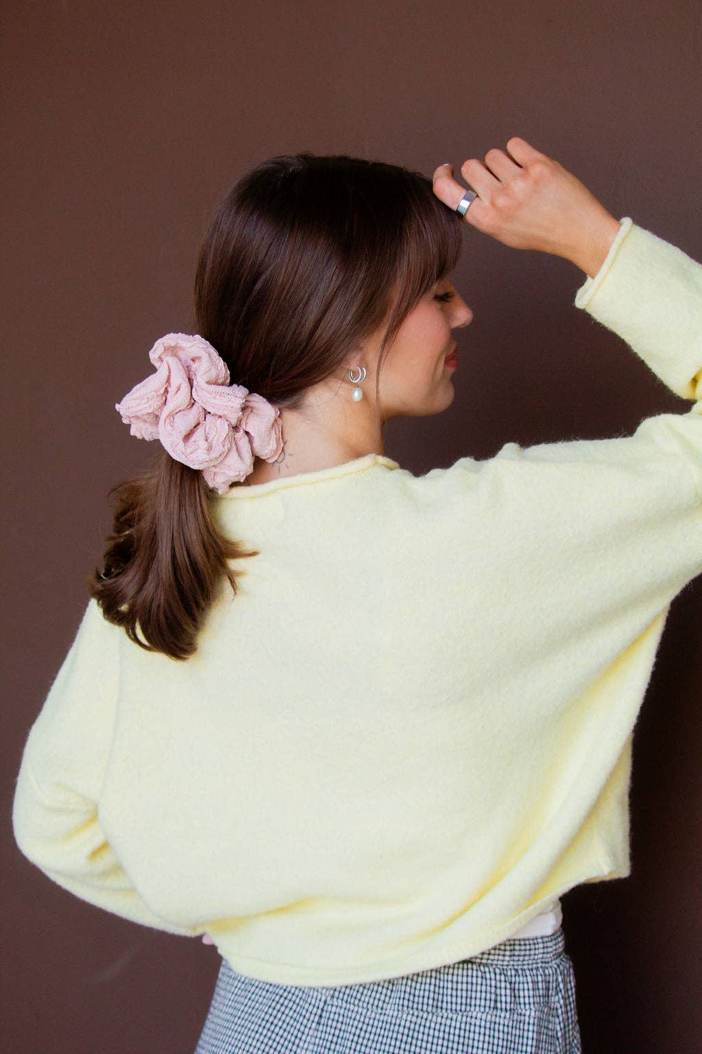 Shop Andi - Wholesale Scrunchie - Women's - Light Pink Ruffle Jumbo Scrunchie2