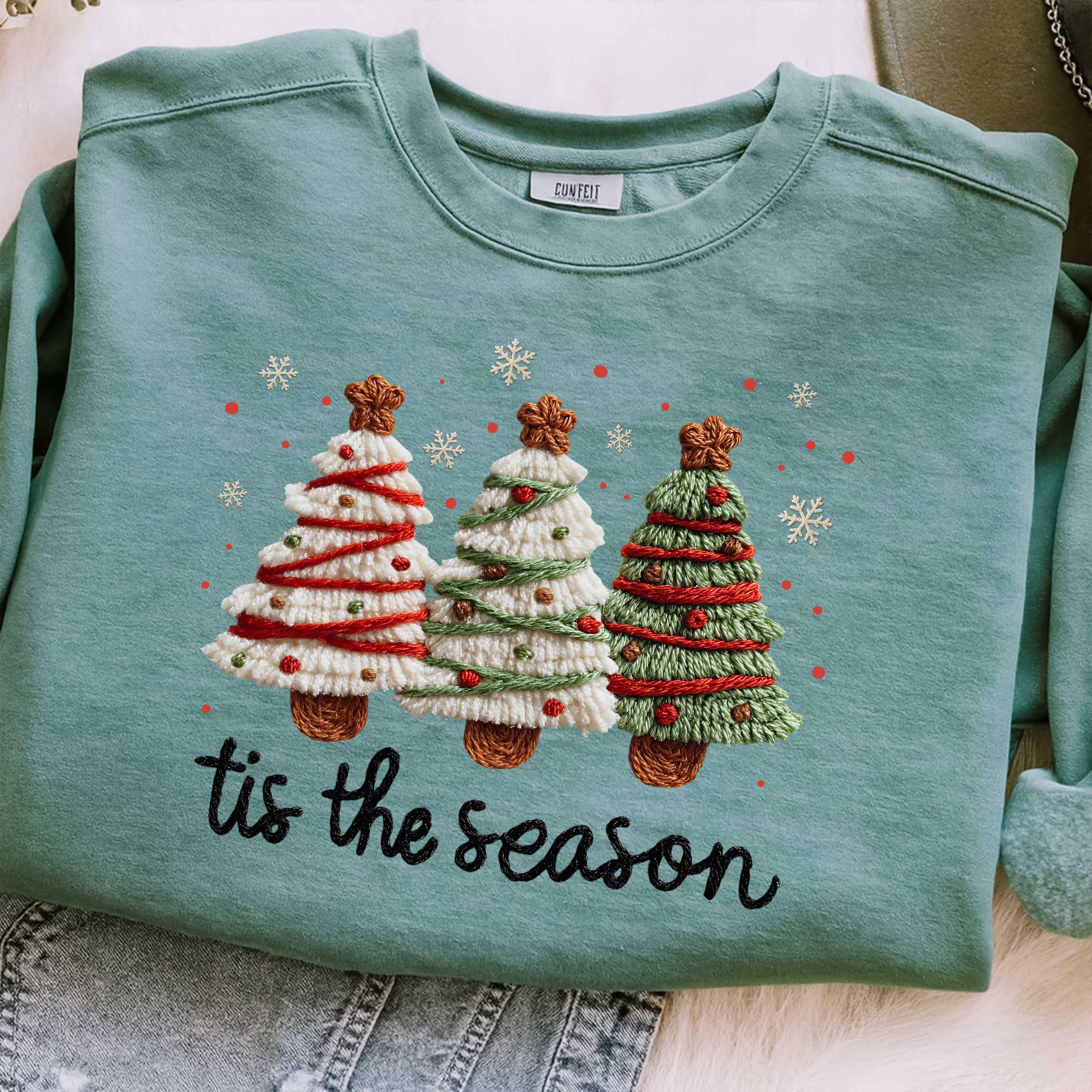 Glaime - Wholesale T-Shirt (Graphic) - Women's - Comfort Colors Yarn Crochet Christmas Tree Shirt, Xmas Tee4