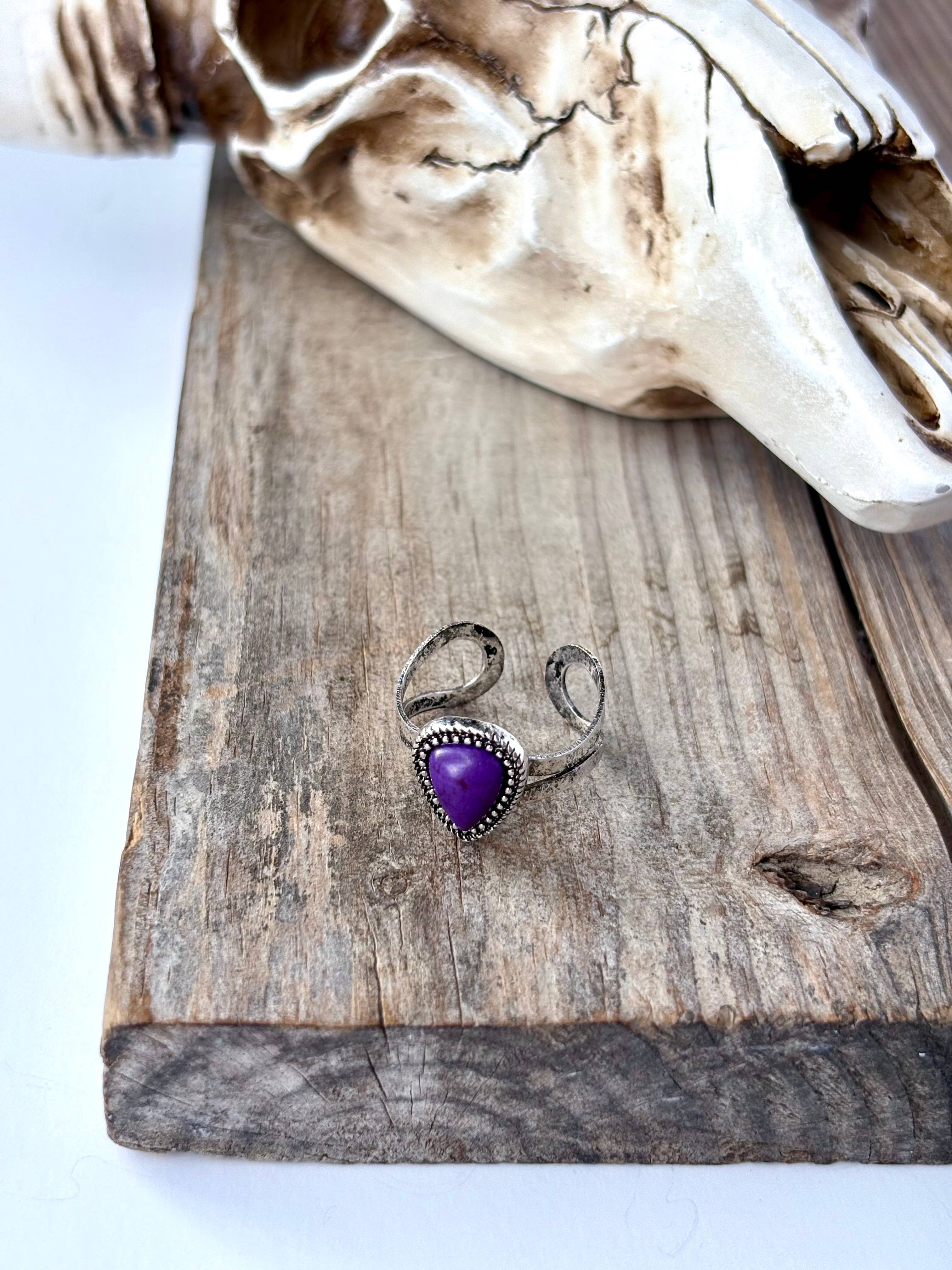 Boho Ranch Shop – wholesale Cocktail/statement ring – Western Teardrop Stone Adjustable Ring 1