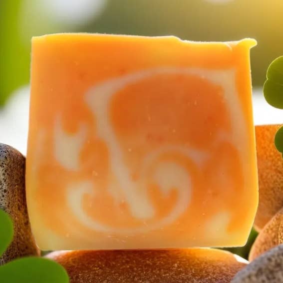 SHOWER BUTTER ORANGE DREAM for wholesale by Kleine Auszeit Manufaktur