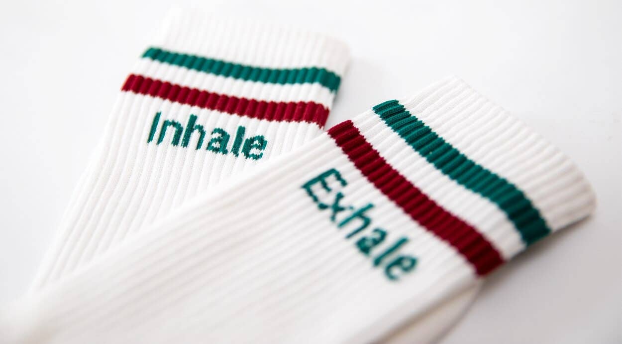 Divasya - Wholesale Socks - Women's - Socks with yoga motif in 2 variants: Inhale Exhale | Namaste11