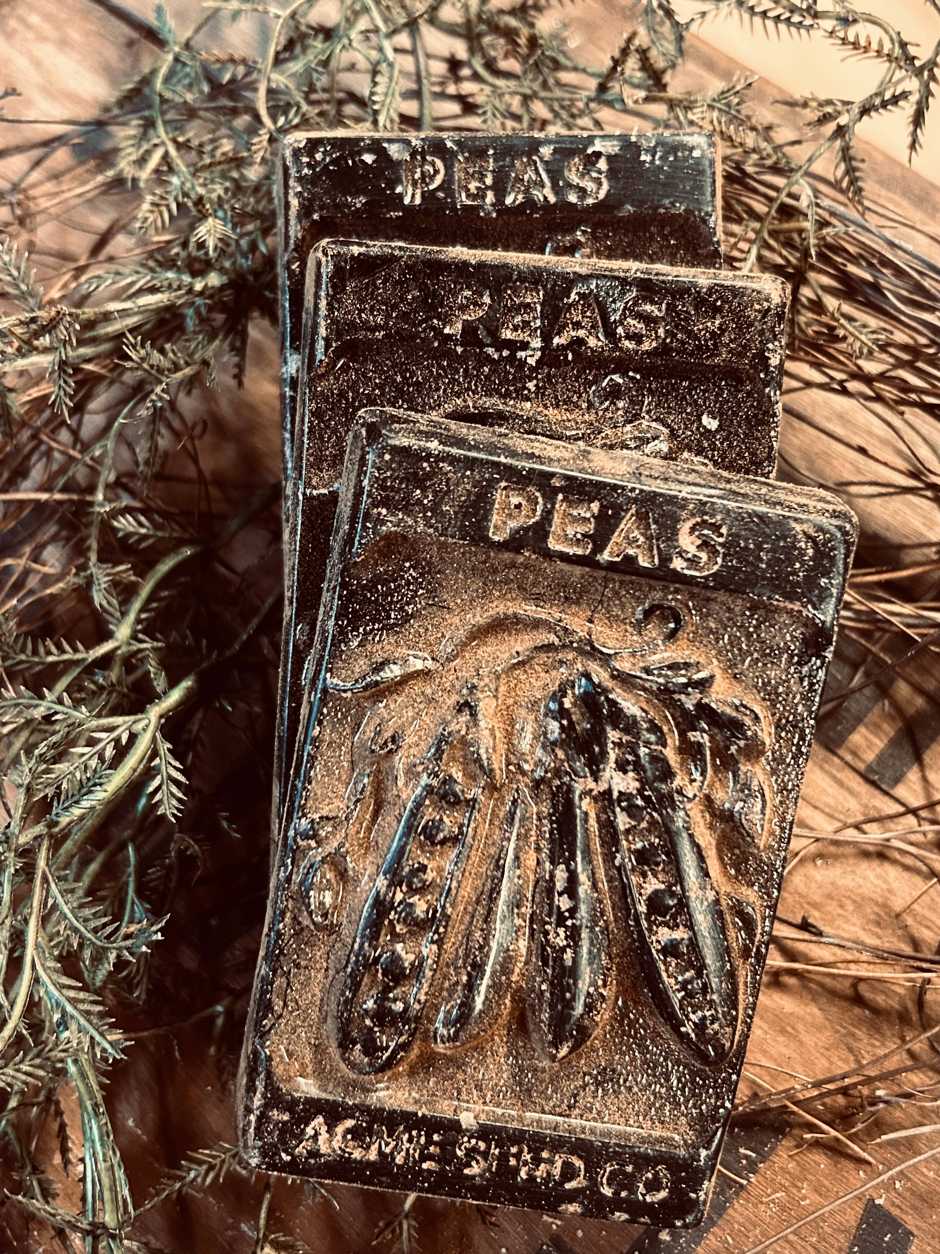 The Cranberry Cornstalk Co. – Großhandel Dekorative Platte/Teller/Schüssel – Primitive Corn Seed Packet Schüsselfüller7