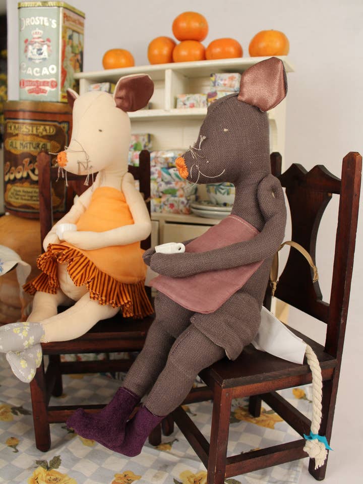 Breukelen Row for wholesale by Brownstone Playhouse