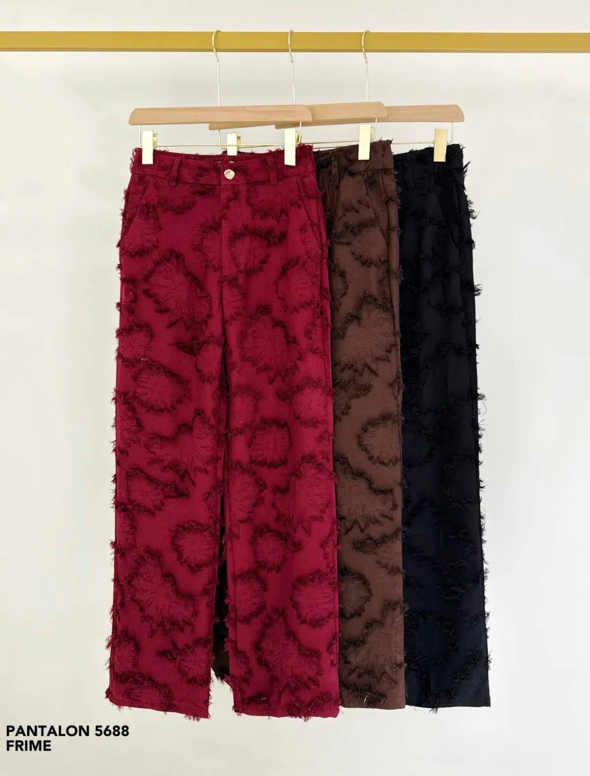 Frime - Wholesale Pants - Women's - Textured straight-cut trousers - 56880