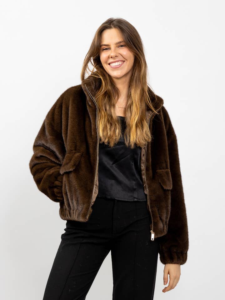 KZELL PARIS - Wholesale Jacket - Women's - FAUX FUR JACKET0