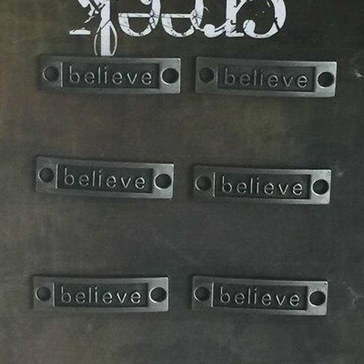 Believe Schnalle Verbinder Charm 6/pkg für den Großhandel von Emerald Creek Craft Supplies