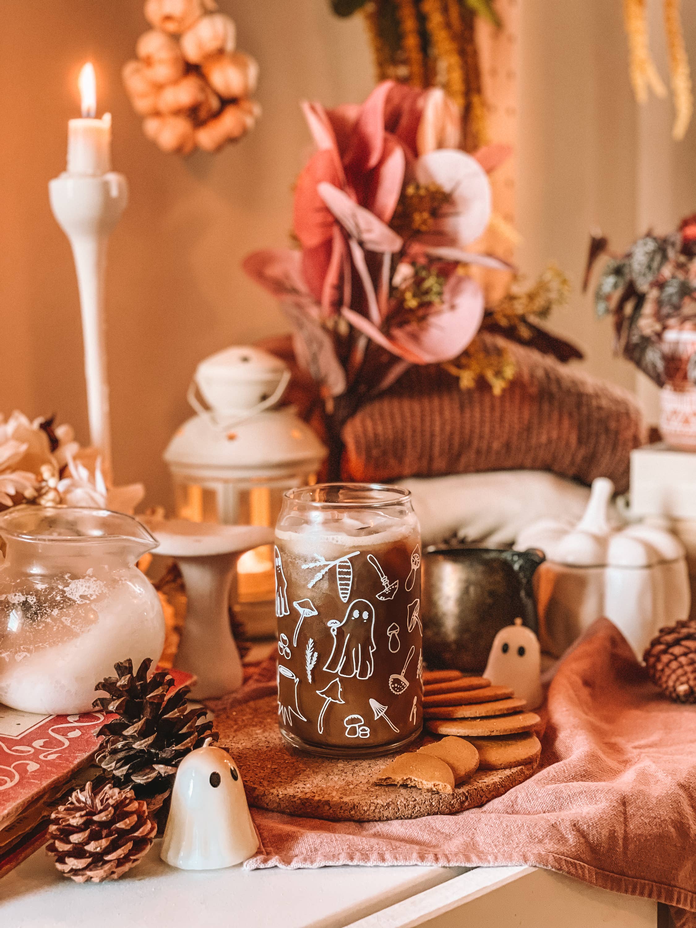 Cheerware – wholesale Drinking glass/cup – Spooky Shrooms 16 oz Can Glass | ghosts & mushrooms1