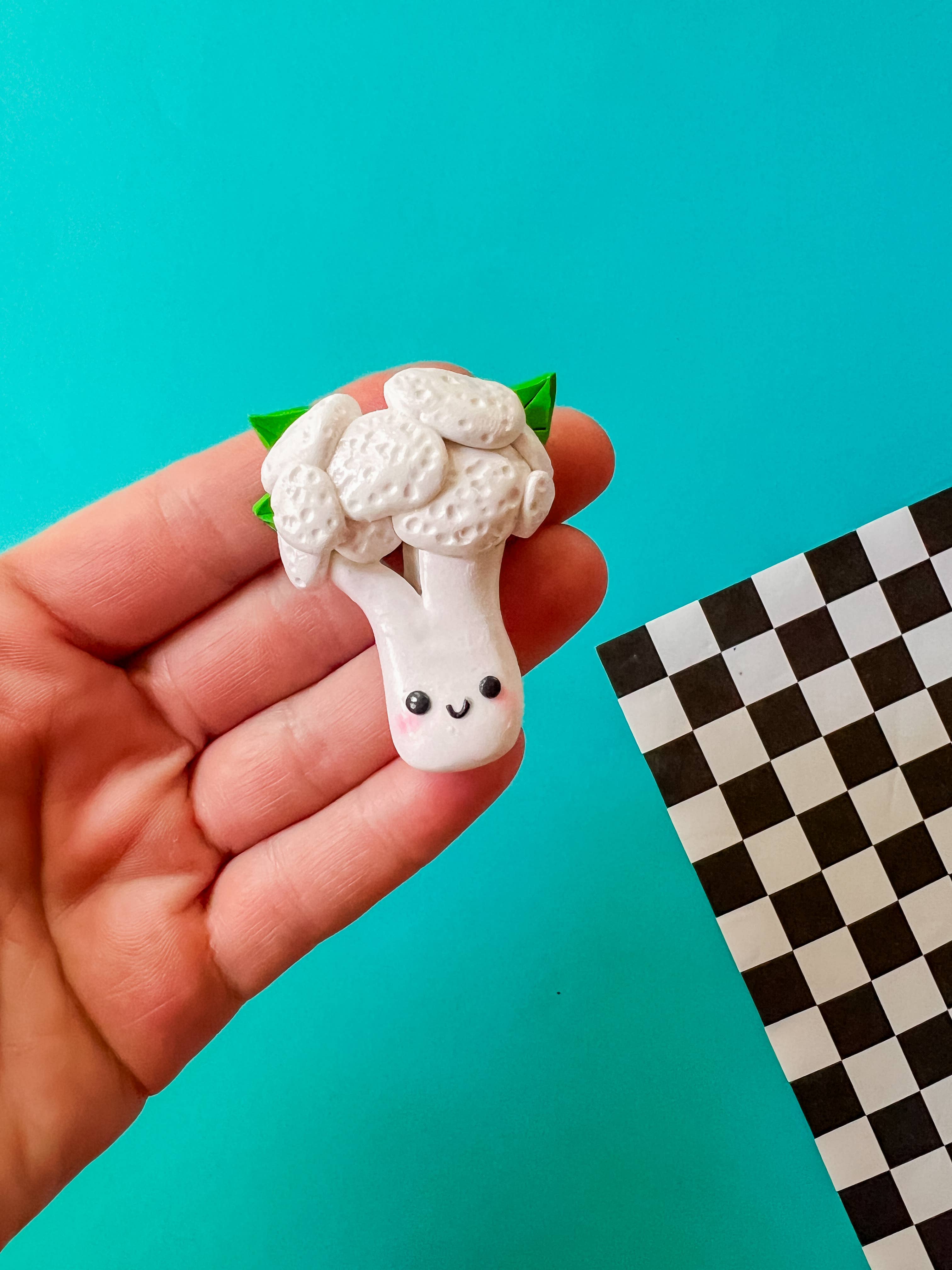 Larry’s Waffle Shop - Wholesale Magnet - Farmers Market Collection  | Vegetable Magnet Set7