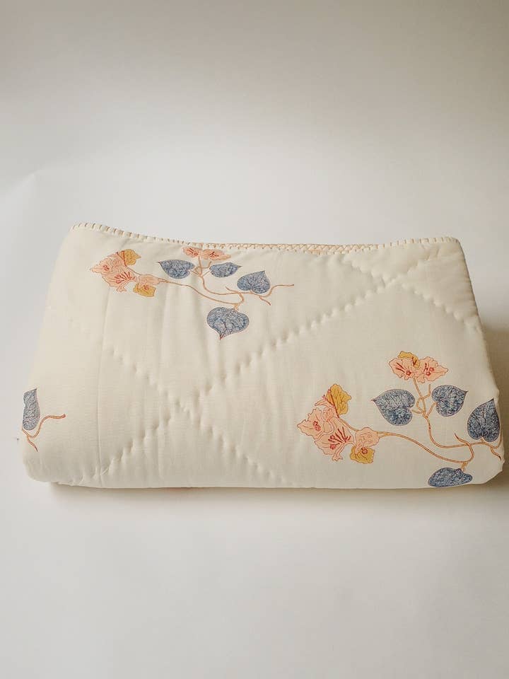 Akira - Handgeblokdrukte Omkeerbare Quilt voor wholesale door Soil to Studio