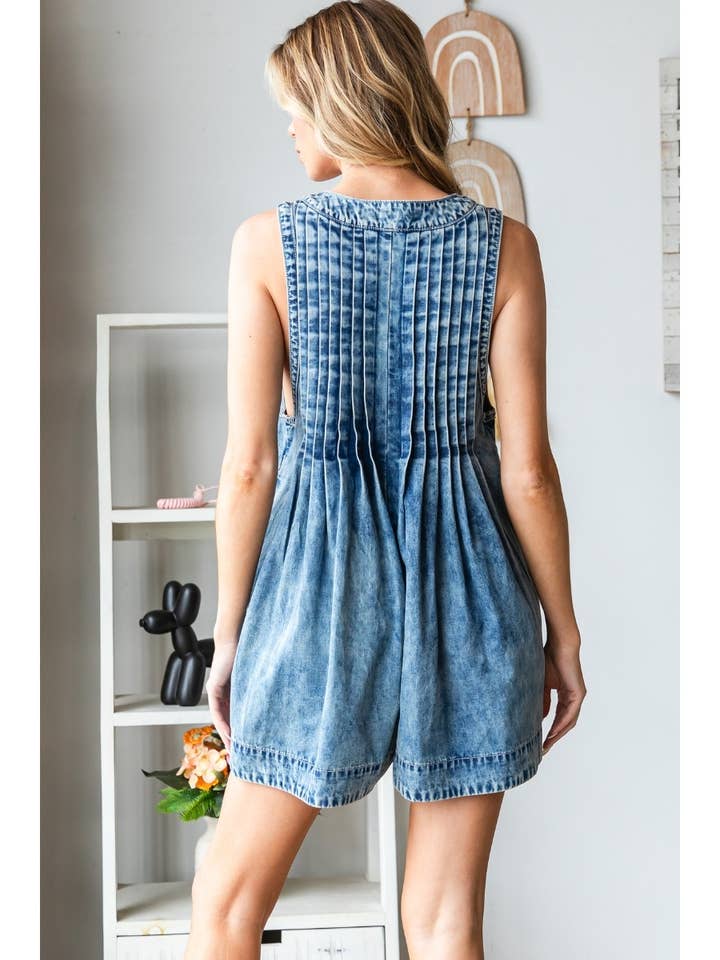 Veveret - Wholesale Romper - Women's - Front Pleated V Neck Sleeveless Denim Romper