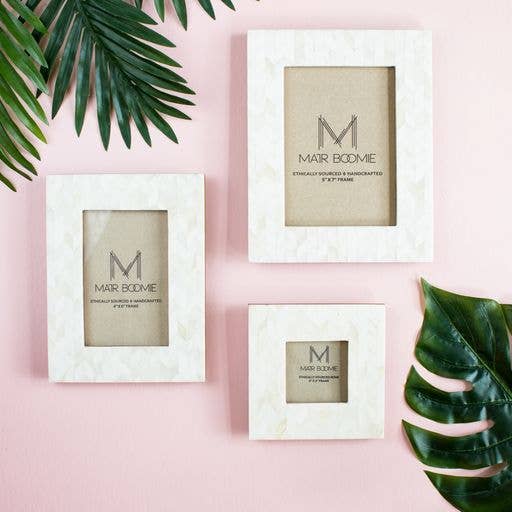 Matr Boomie Fair Trade - Wholesale Picture Frame - Artemis 4x6 Picture Frame - Fair Trade Hand Carved