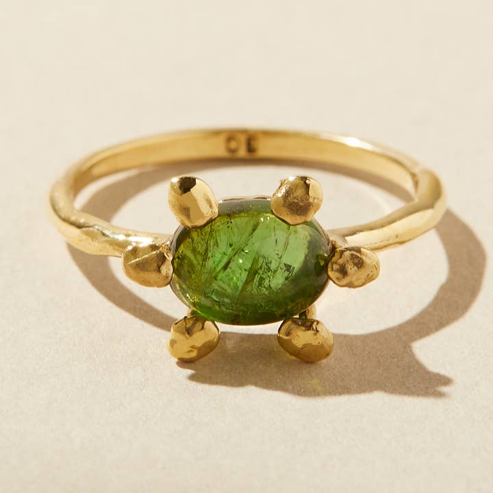 Anello Fiore di Tormalina Verde | Anello Artigianale con Pietra Preziosa per la vendita all'ingrosso da parte di Dani Barbe