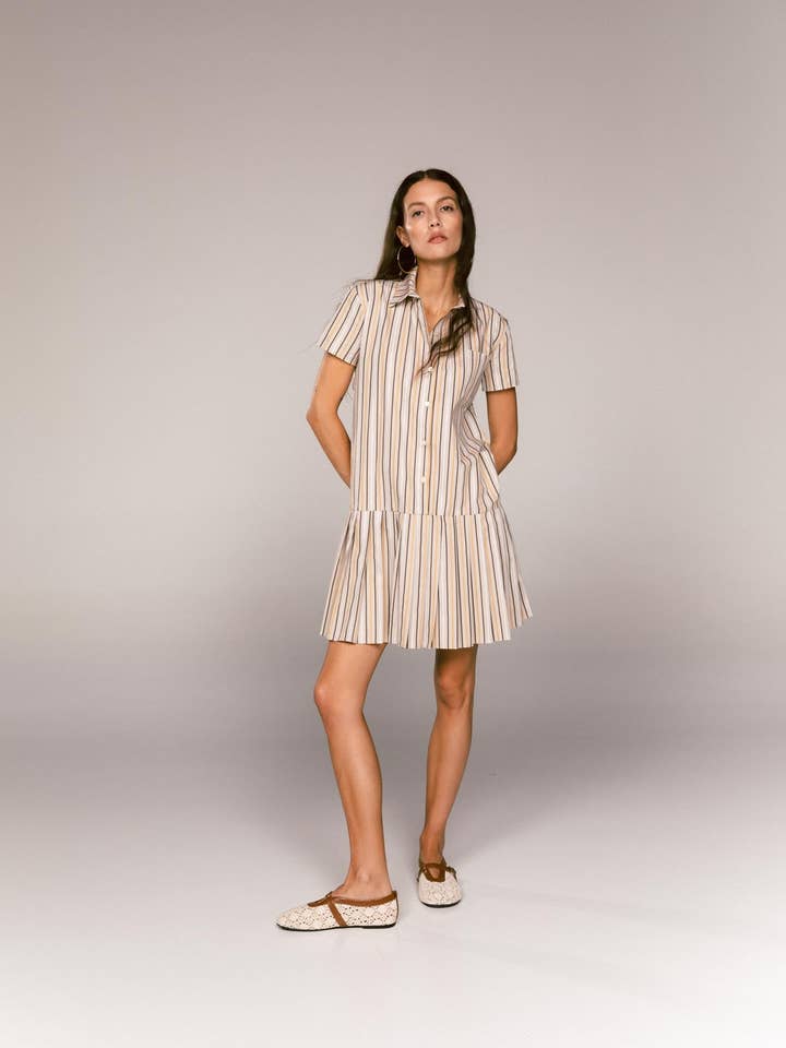 Faltenkleid für den Großhandel von simona bonacci