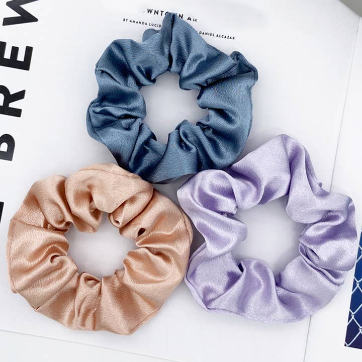 ACCITY - Wholesale Scrunchie - Women's - MINIMALIST SOLID COLOR SCRUNCHIE_CWAHA017713