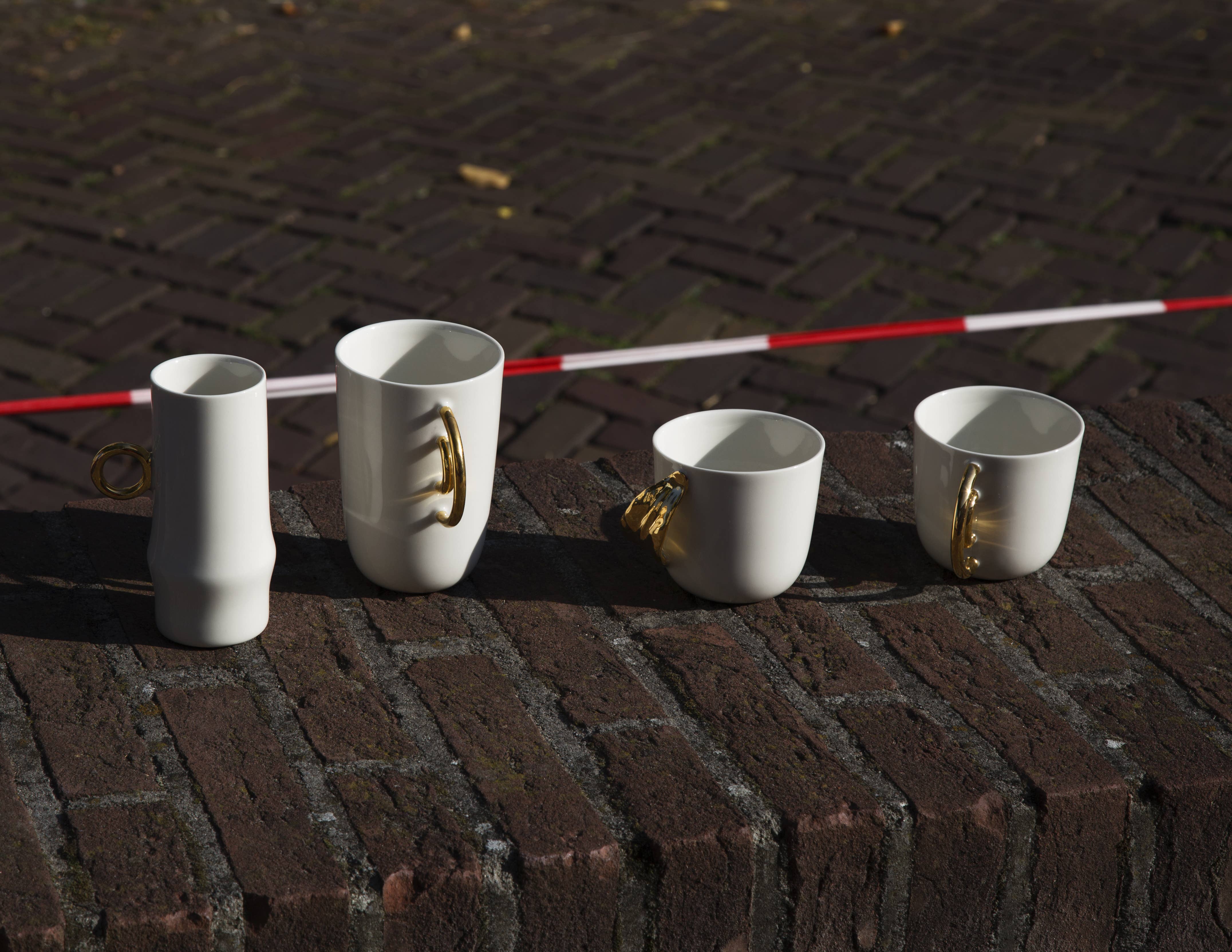 wemakeforms – Großhandel Kaffeebecher – Folium Gold - Porzellantasse3