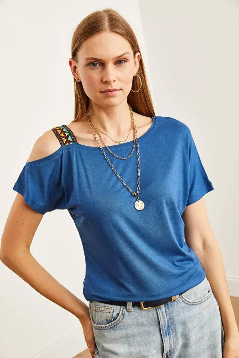 Hoxton Gal – wholesale Blouse – Women’s – One-Shoulder Ethnic-Trim Blouse12