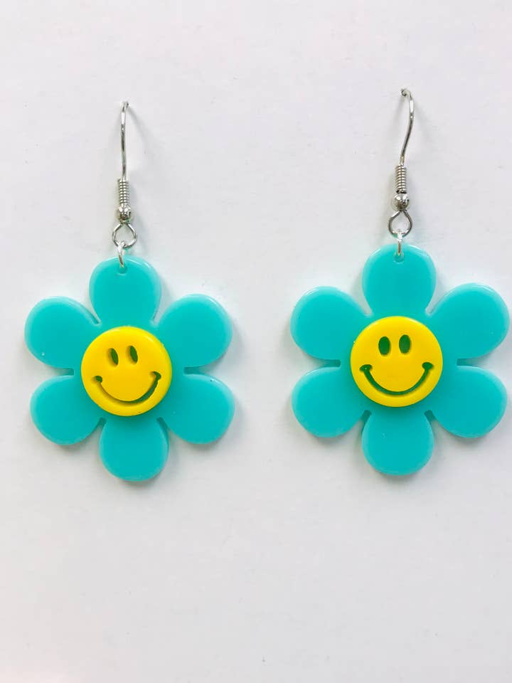 Ohrringe mit lachendem Gesicht und Blumenmotiv, fröhliche Festival-Ohrringe für den Großhandel von SimpleNGreat
