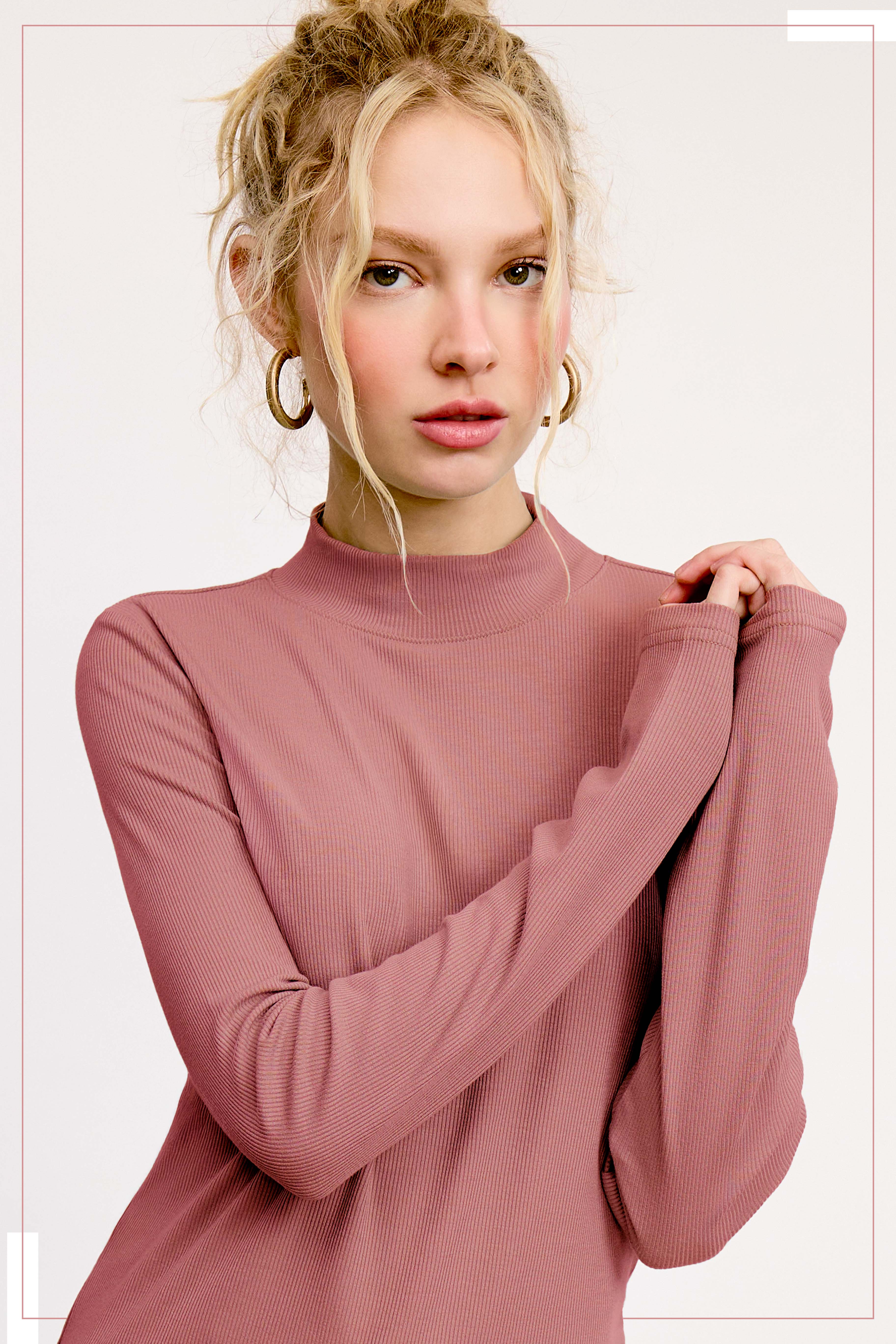 La Miel - Wholesale Gebreide top - Dames - MCT7699-Elastische geribbelde basistop met lange mouwen en ronde hals16