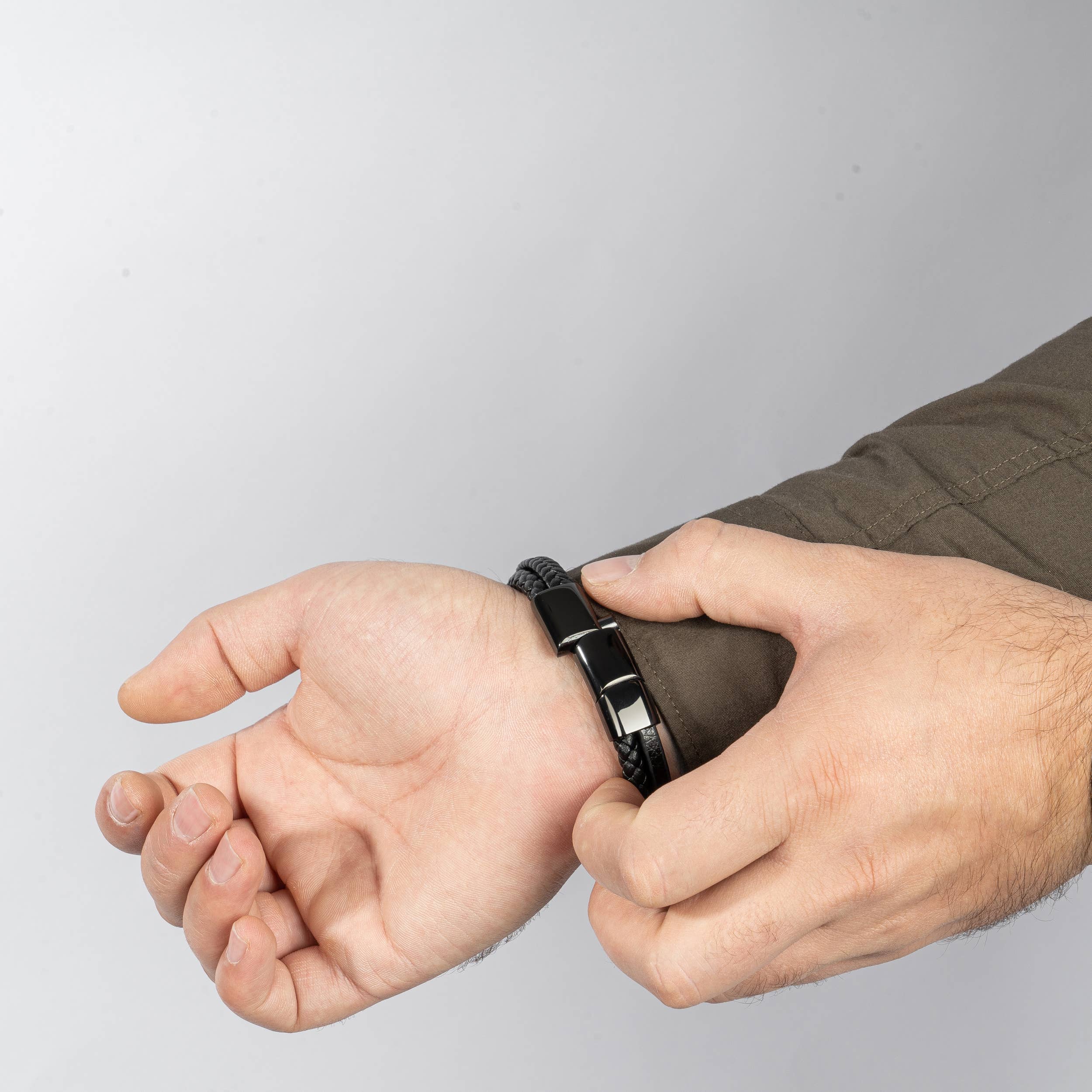 SERASAR - Venta al por mayor Pulseras tejidas/trenzadas - Pulsera de cuero «Perla» - negro - B0364