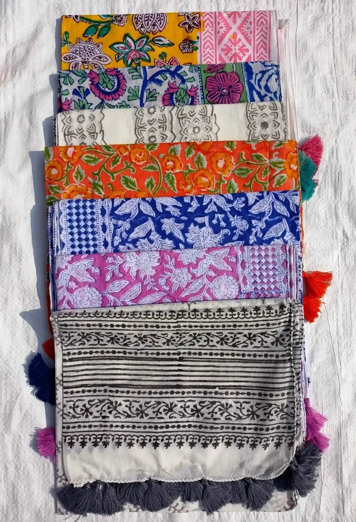 Bhawana Handicrafts - Vendita all'ingrosso Sciarpa - Donna - Set da 5 sciarpe in cotone con stampa a blocchi indiani2