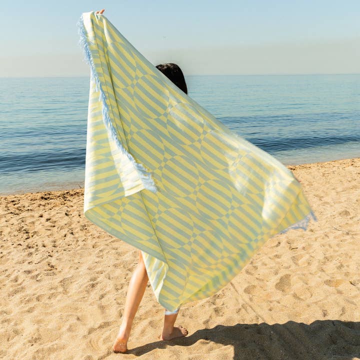 Tarta Gelatina - Wholesale Strandlaken - Strandlaken met gestreept en cirkelvormig patroon1