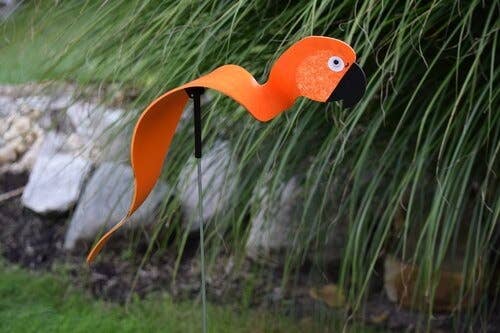 Florida Dancing Birds - Wholesale Outdoor Ornament/Decor - Orange Parrot1