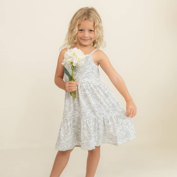 Gelaagde jurk met organische bandjes - Waves voor wholesale door Makemake Organics