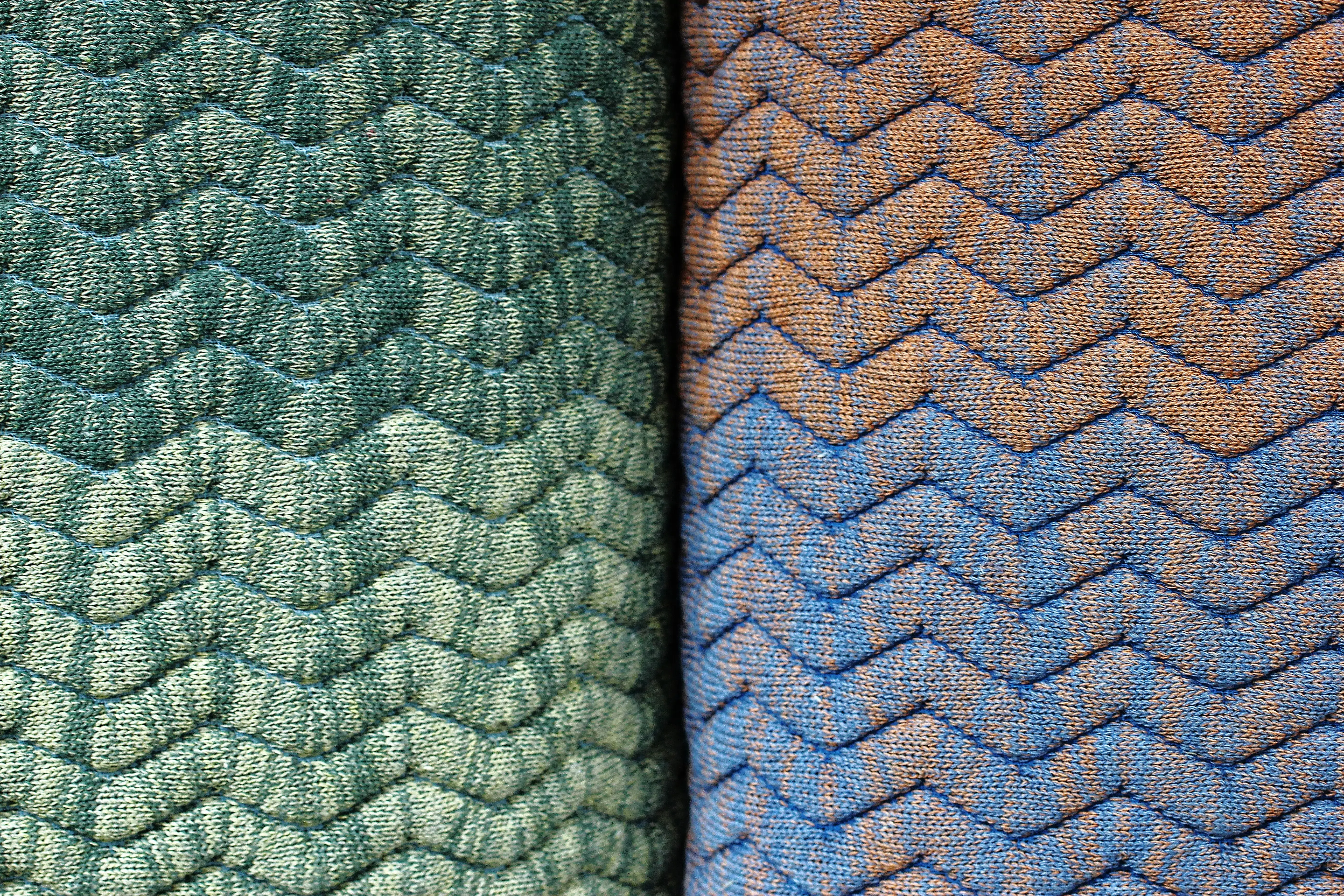 Veerle Tytgat - Wholesale Throw/decorative pillow - Multiple Choice Pillow - Blue Copper7