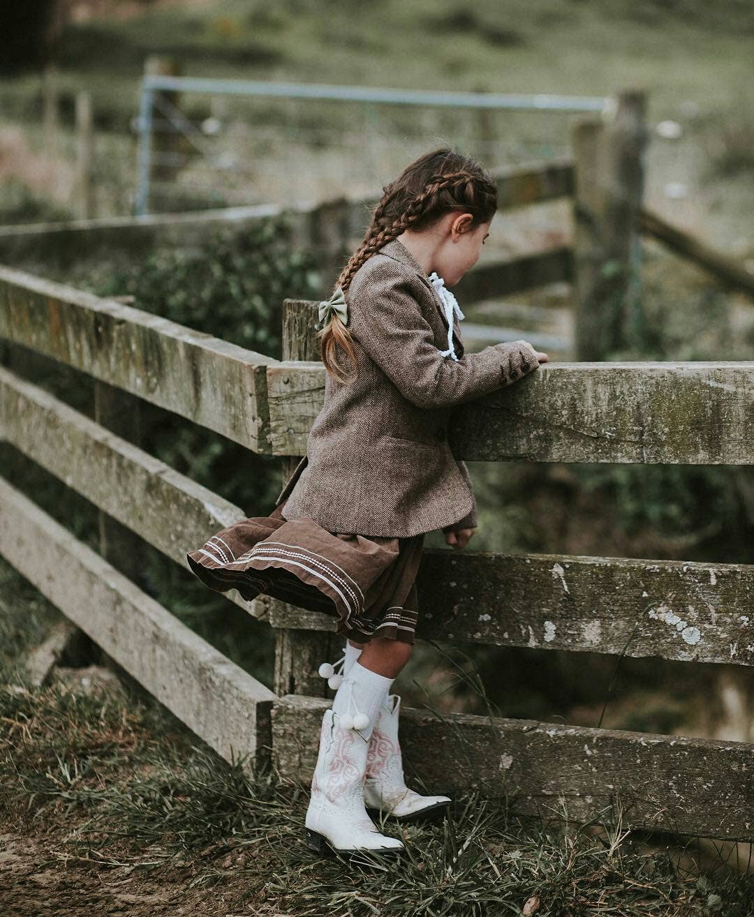 Classical Child - Vente Chaussettes – enfant - Chaussettes de genouillères à pompon haute couleur blanche9