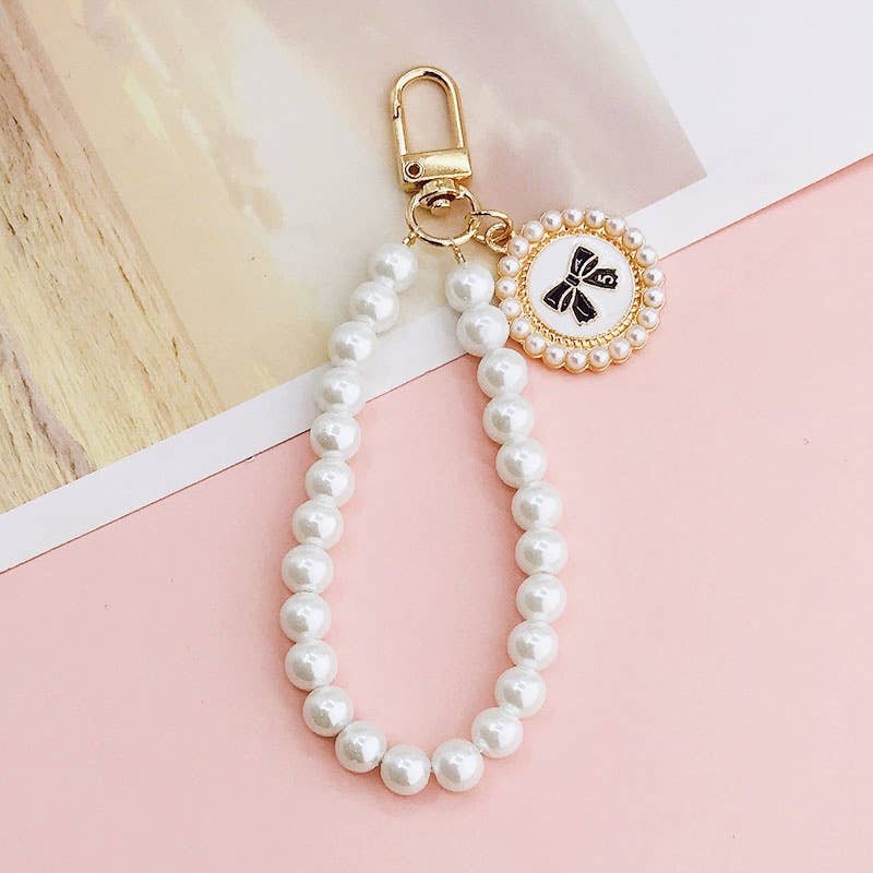 MKS America - Wholesale Keychain - Women's - Chic Key Holder with Pearl Beads and Stylish Gold Accents10