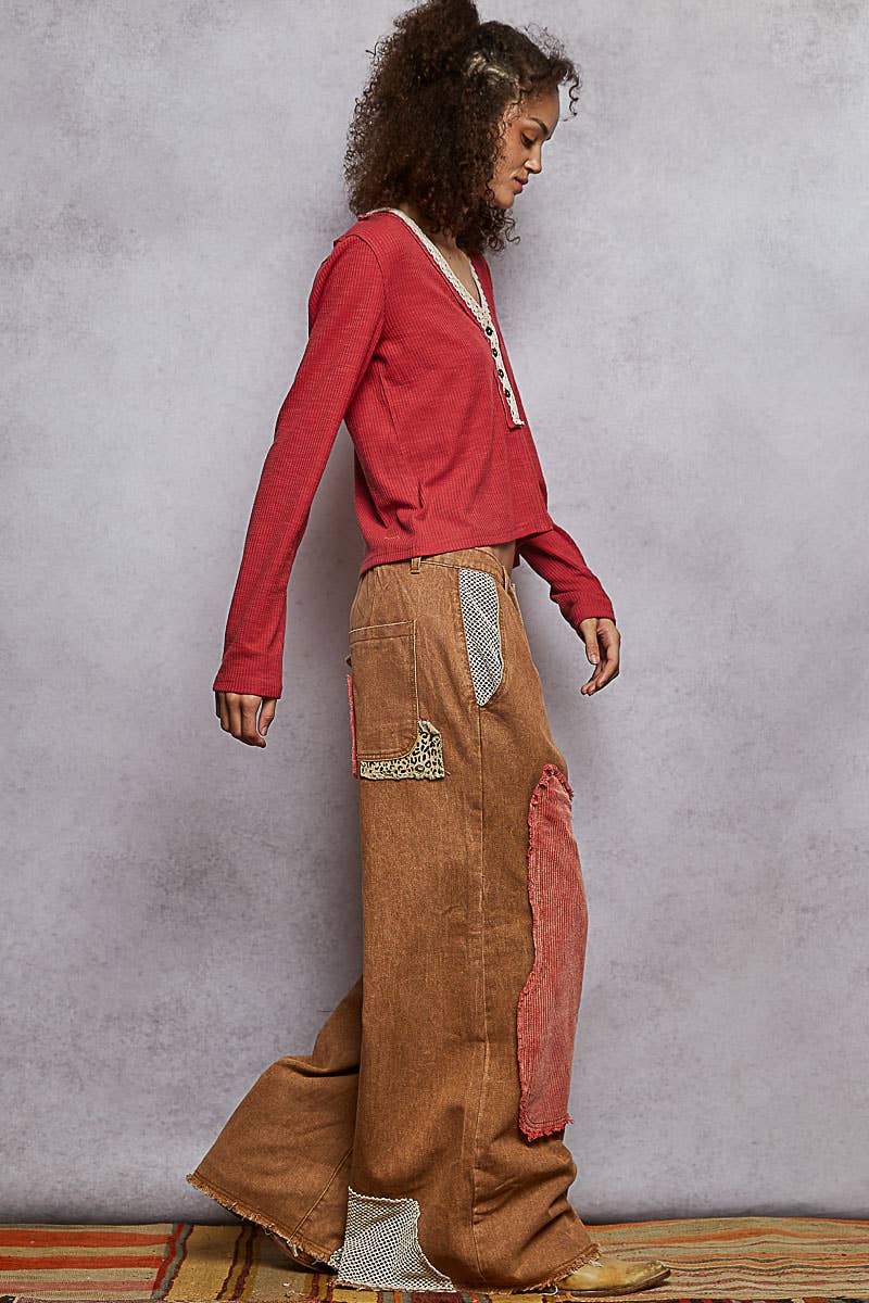 Pol Clothing - Wholesale Pants - Women's - Contrast floral twill front snap-button pants10