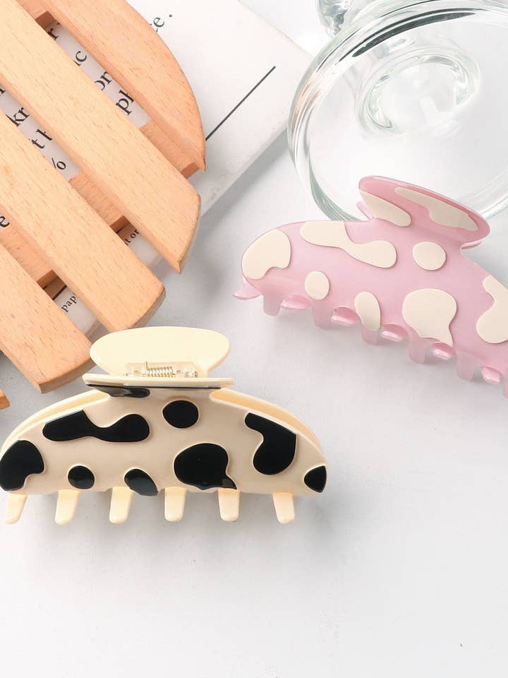 CWAHA1308_SWEET SPECKLED MILK STRIPES HAIR CLAW CLIP for wholesale by NINEXIS