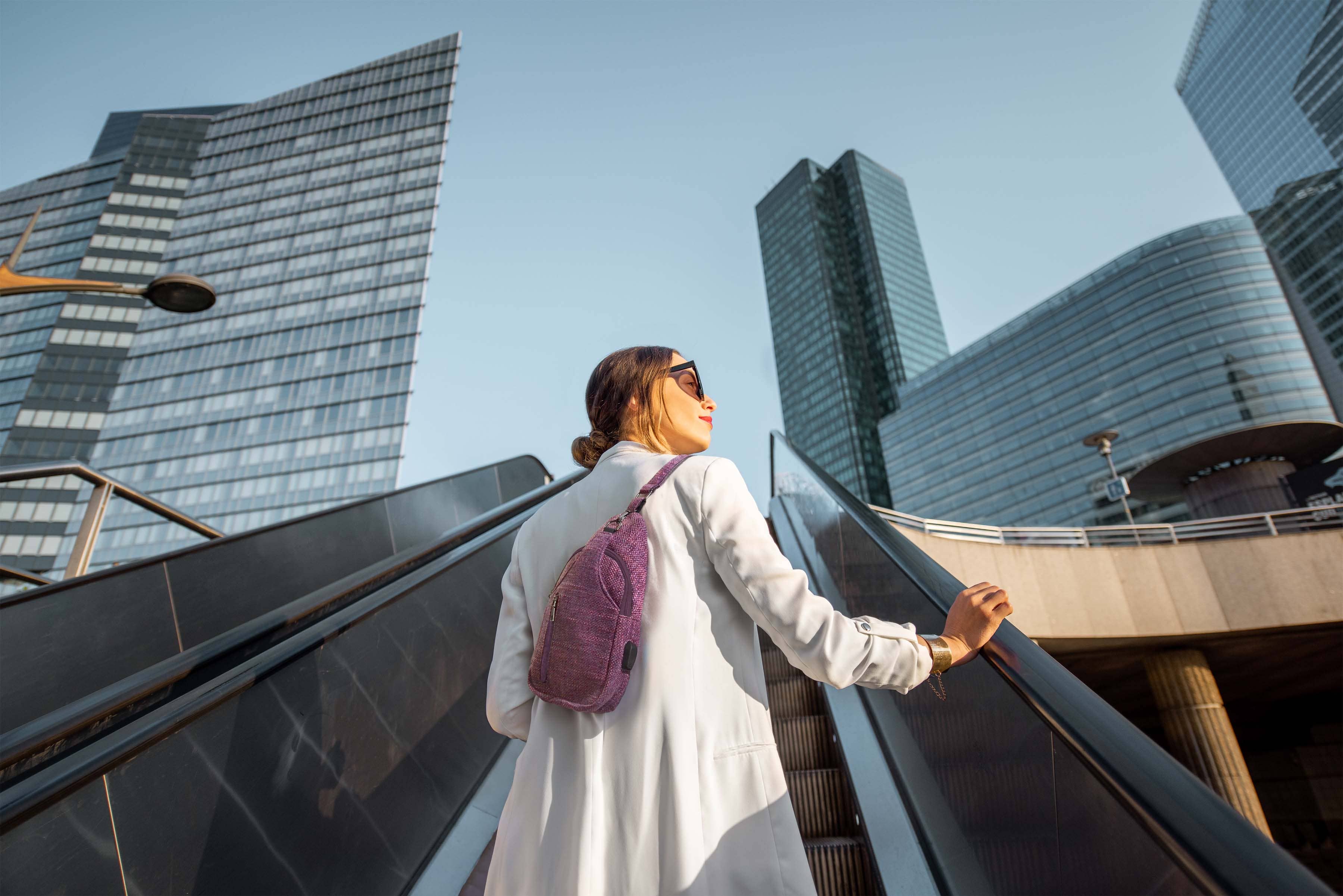 Calla Products - Wholesale Crossbody Bag - Women's - NuPouch Vegan Leather Anti‑Theft Crossbody Bag w/ USB Port5