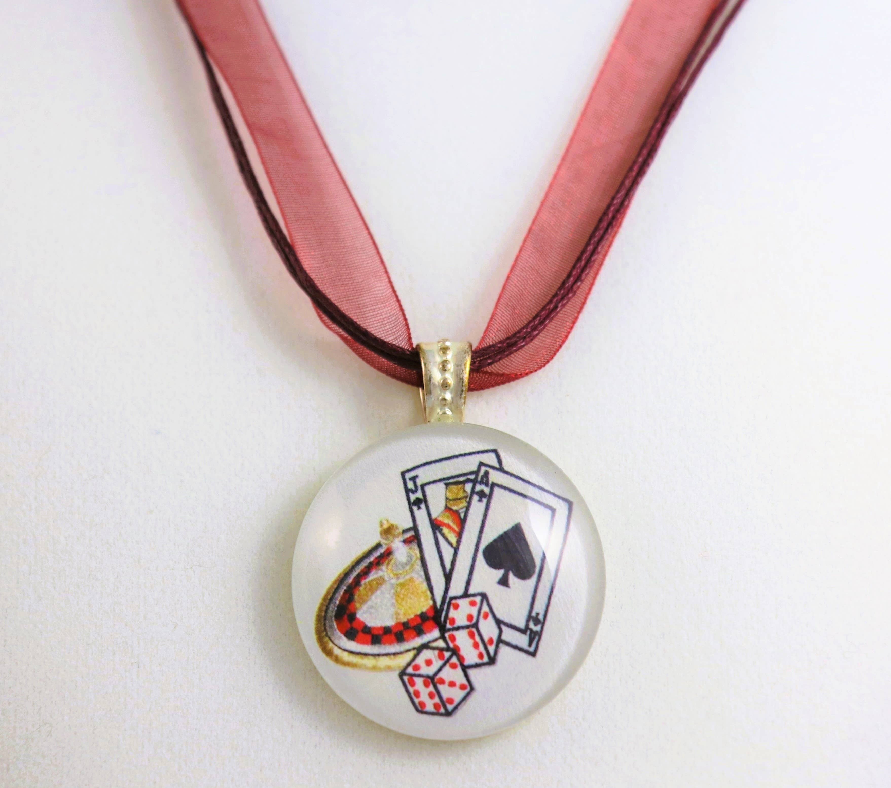 Kathy's Impressions - Wholesale Pendant/Charm Necklace - Blackjack Casino Roulette Wheel Pendant Necklace Las Vegas 1