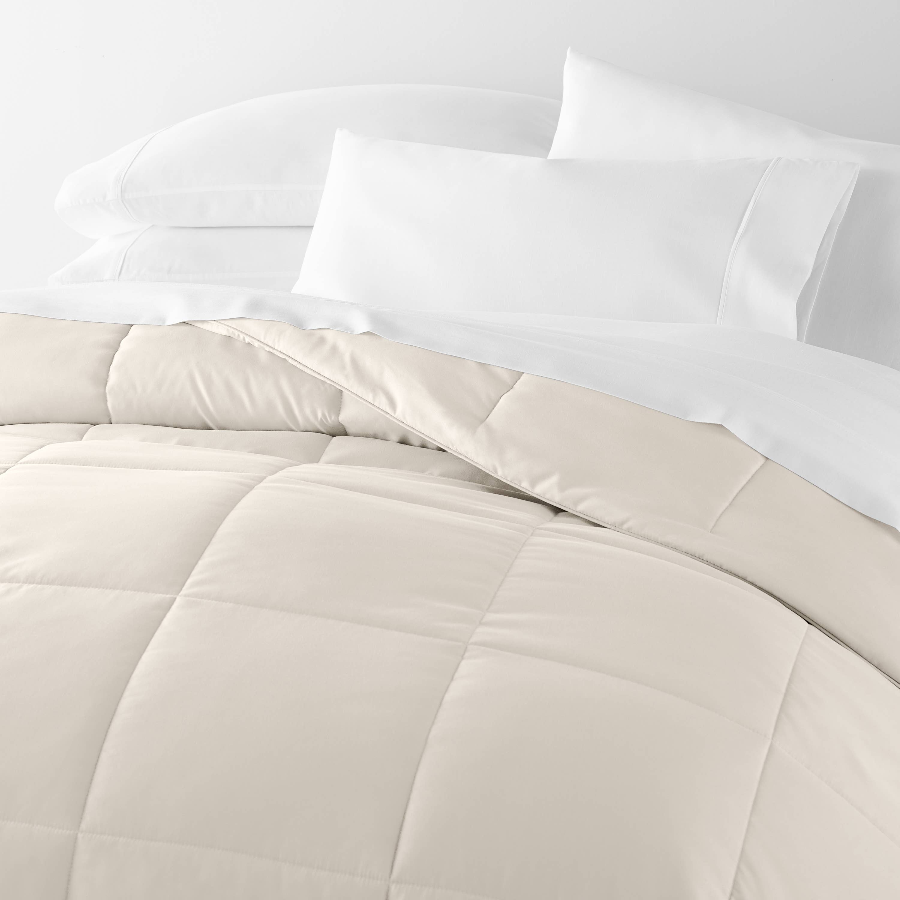 ienjoy Home - Wholesale Down Comforter - Home Collection All Season Down Alternative Comforter11