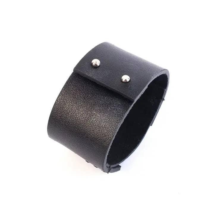 The Dark - Wholesale Cuff bracelet - Women’s Black Leather Strap Chain Cuff1