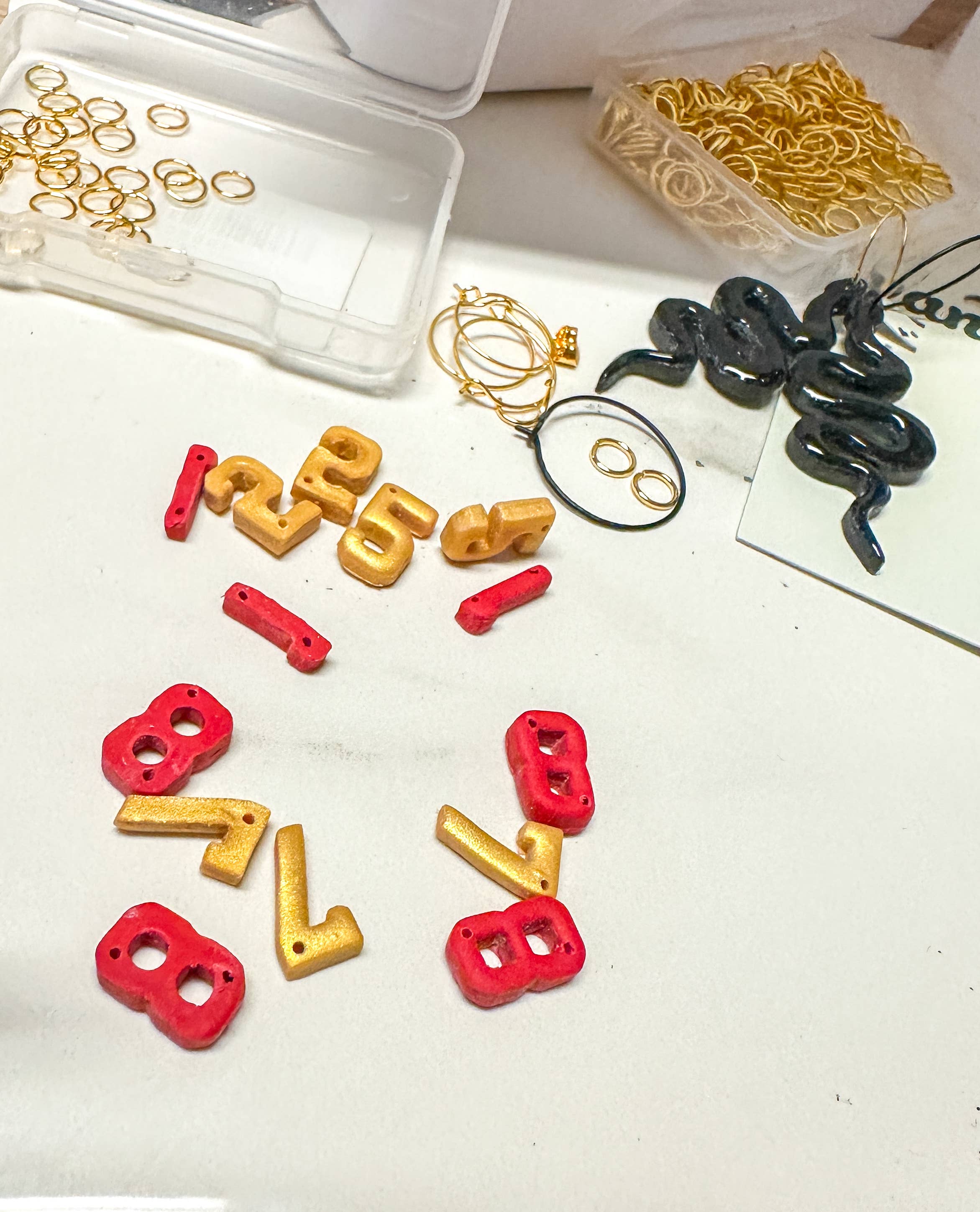 Vandy Visuals Shop - Wholesale Dangle Earrings - Kansas City Chiefs Football Game Day Jersey Dangles Earrings4