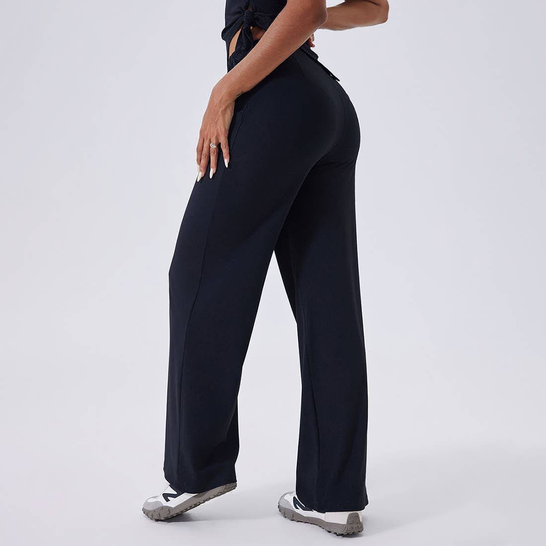 Sodalemon – wholesale Activewear set – Women′s – Square-Neck Yoga Set:Sports Bra+Wide-Leg Pants1