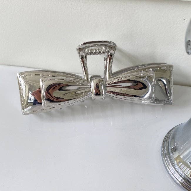 MOND HAUS - Wholesale Hair Clip - Women's - Morgana3