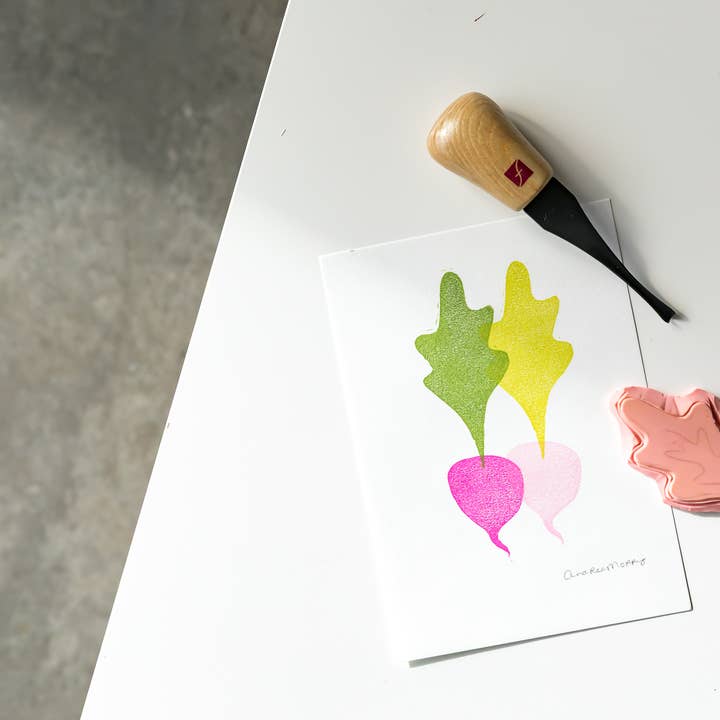 Impression Linogravure "Amour de Betterave" Faite à la Main pour la vente par Andrea Morris Art