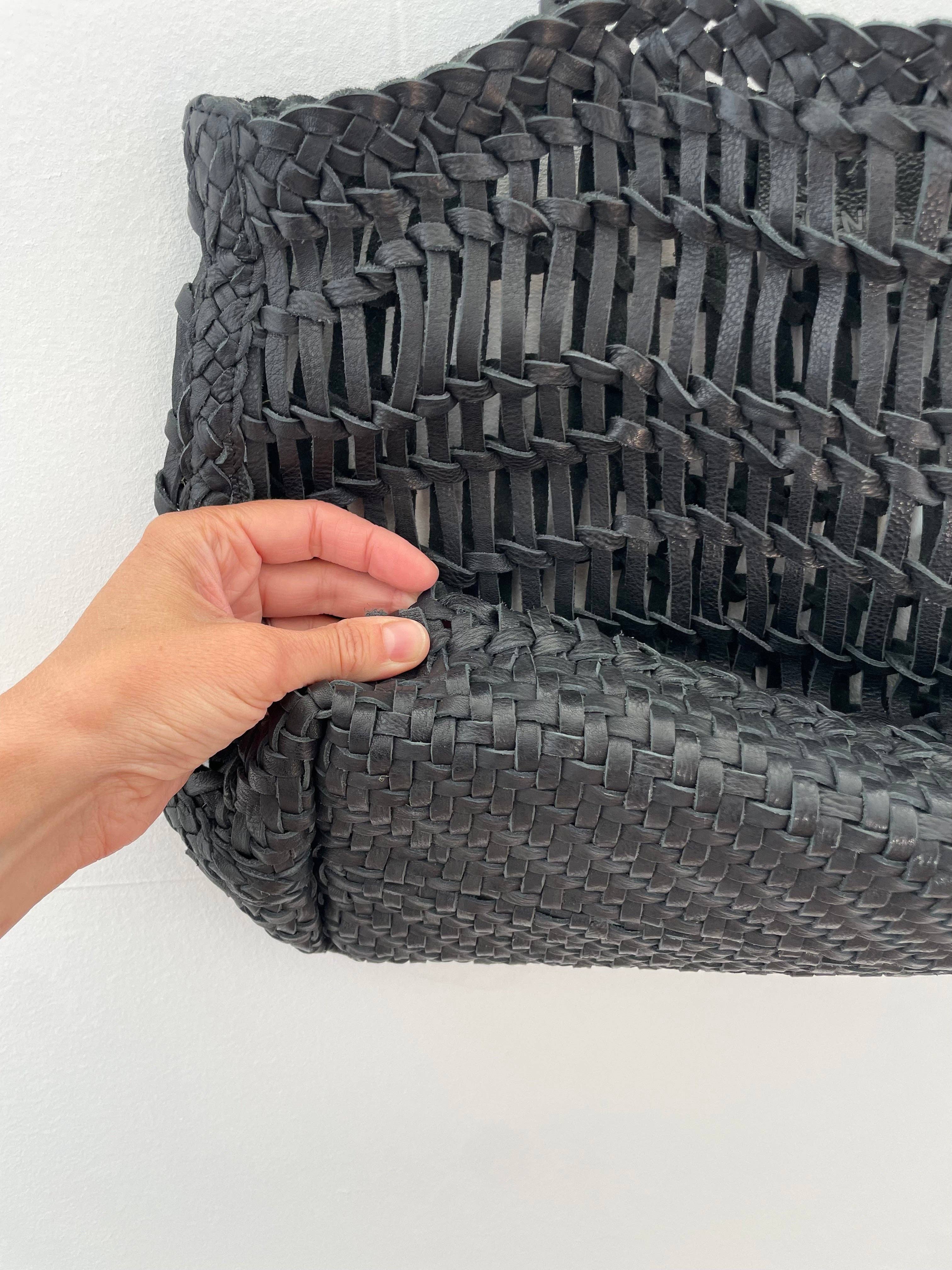 Happy French Gang – wholesale Beach bag – Luni Leather Woven Black Bag5