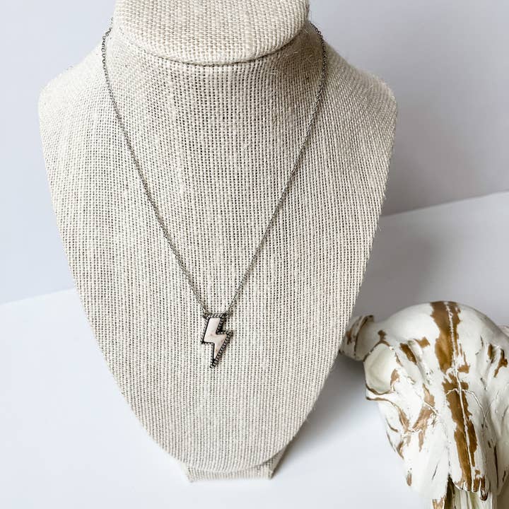 Boho Ranch Shop - Wholesale Pendant/Charm Necklace - Western Lightning Bolt Thunderbolt Necklace