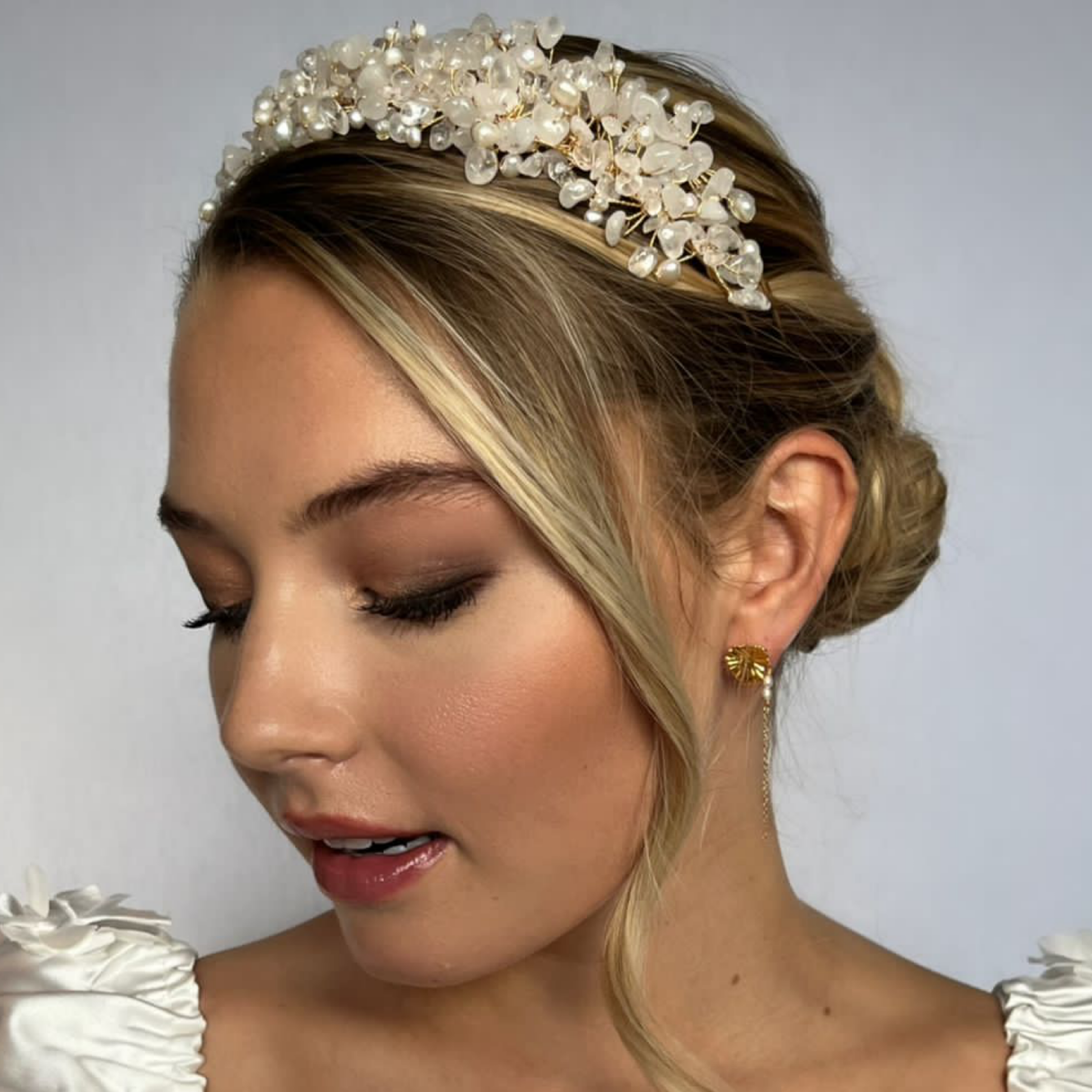 SallyJaneBridal - Wholesale Tiara - Women's - Selena Tiara Gold - bridal hair jewelry3