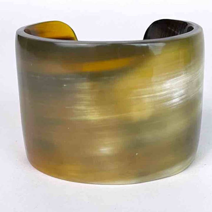 The Niger Bend - Wholesale Cuff Bracelet - Wide African cow horn cuff bracelet, assorted shades2