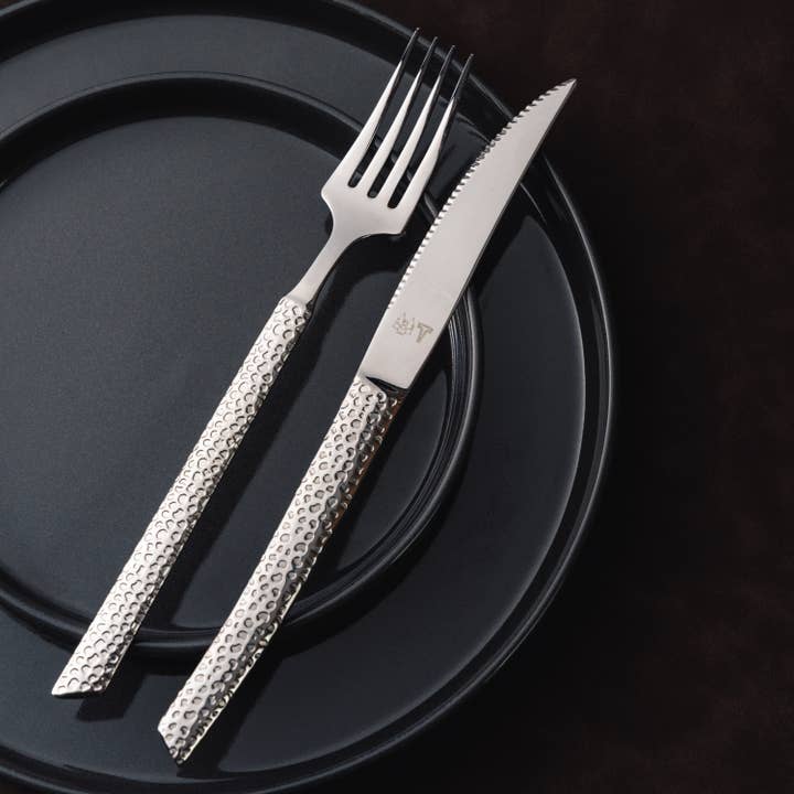 Set de steaks LAVA – Acier poli (8 pièces) pour la vente par Vargen & Thor