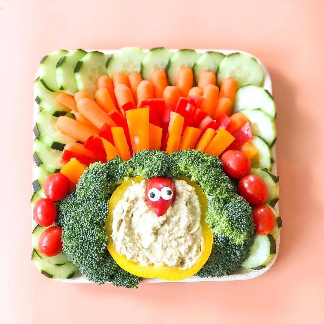 Charity Leaf – Großhandel Einwegteller – Palmblatt quadratischer Teller – 18 cm – Packung mit 50 Tellern4