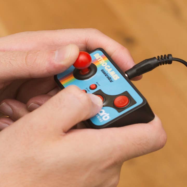 ThumbsUp! - Wholesale Electronic Toy - Kids & Baby - Orb Retro Mini TV Game 200 Games, 8-Bit, Plug & Play