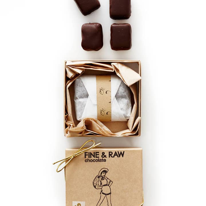 FINE & RAW - Wholesale Chocolate Box - Truffle Gift Set - 4 Piece Classic