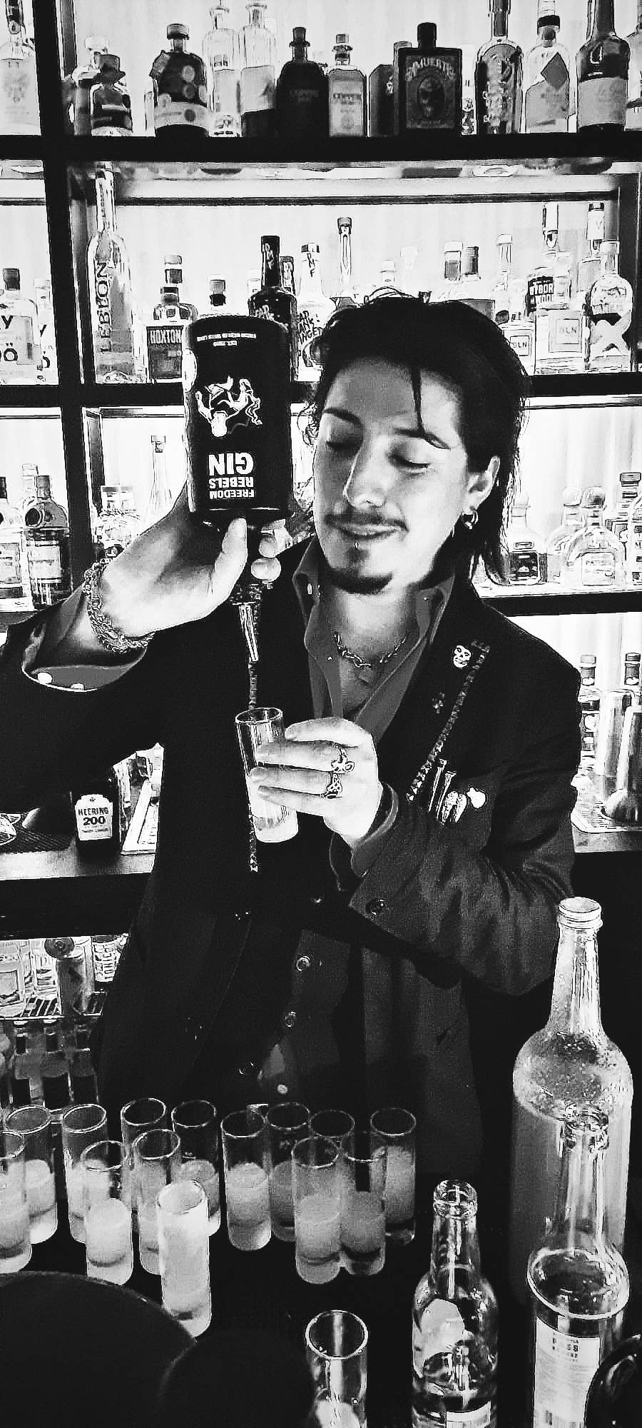 BERLIN BEVERAGES SAG GmbH – Großhandel Gin – FREEDOM REBELS GIN I 500 ml
Preisgekrönter London Dry Gin5