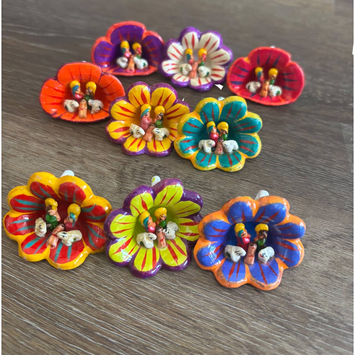 Zoe Artcrafts Corp. - Vendita all'ingrosso Decorazione - Presepe in Fiore Decorazione Natalizia da Interno Perù5